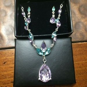 Avon Violet Dazzle Necklace and Earring Set